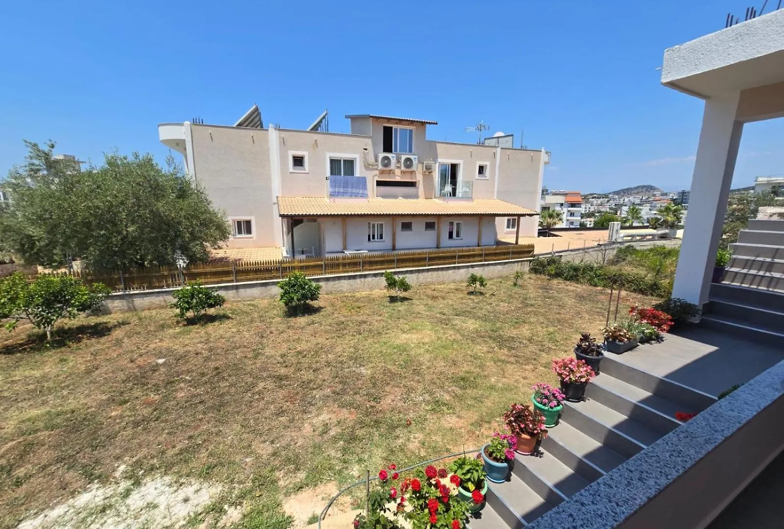 Orgest Apartments Ksamil