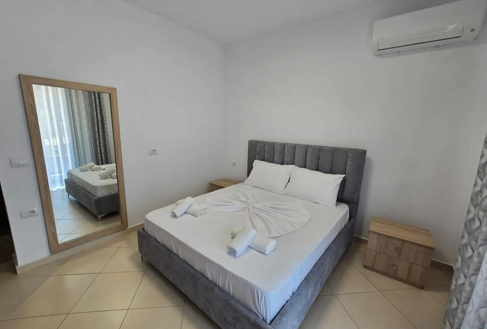 Orgest Apartments Ksamil 0*,
